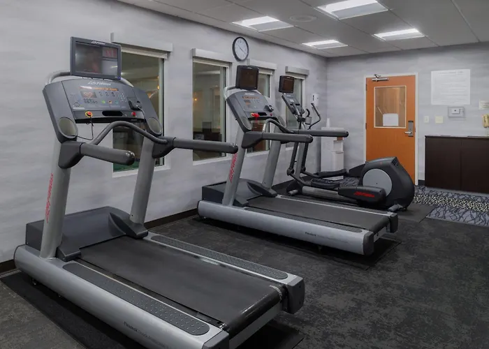 Fairfield Inn & Suites Greensboro Wendover