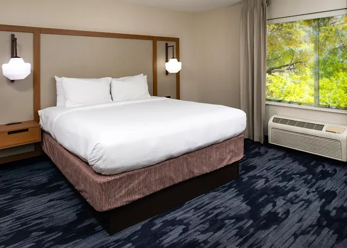 Fairfield Inn & Suites Greensboro Wendover