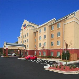 Fairfield & Wendover Hotel 3*